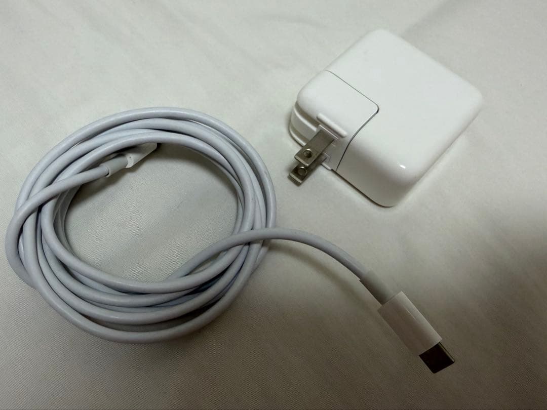 MacBook Air M1 2020 8GB 256GB 充電回数22回 - メルカリ