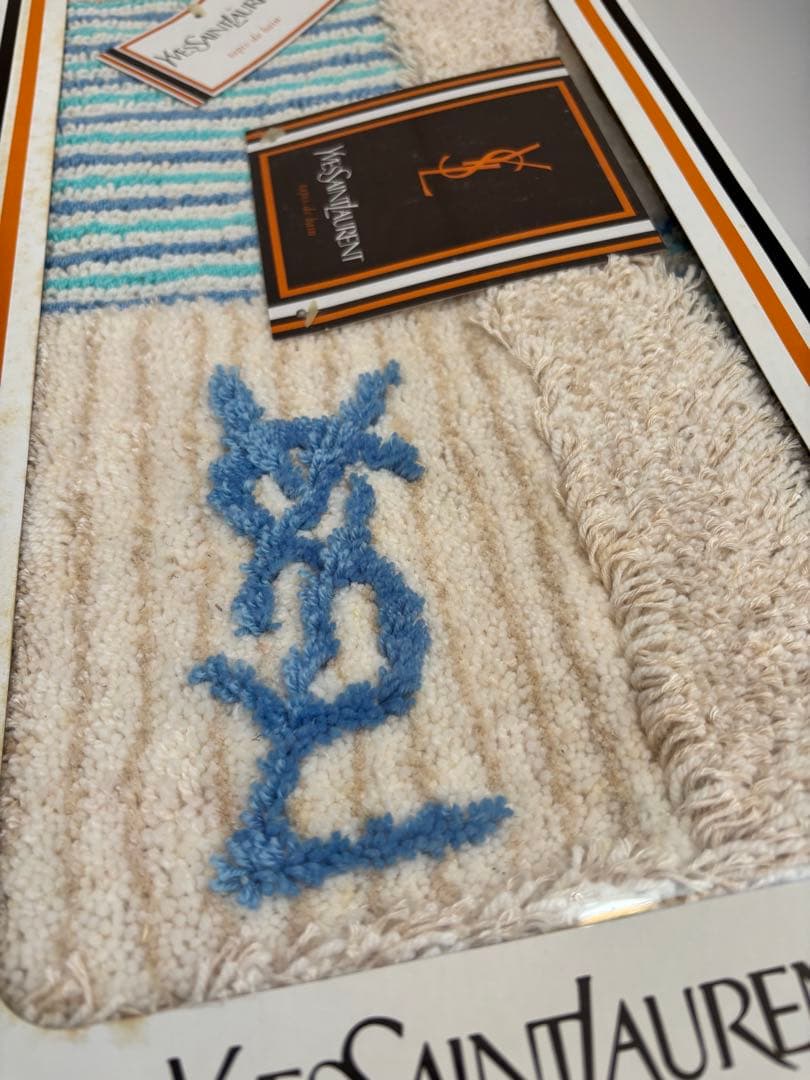 新品未使用 Yves Saint Laurent バスマット - メルカリ
