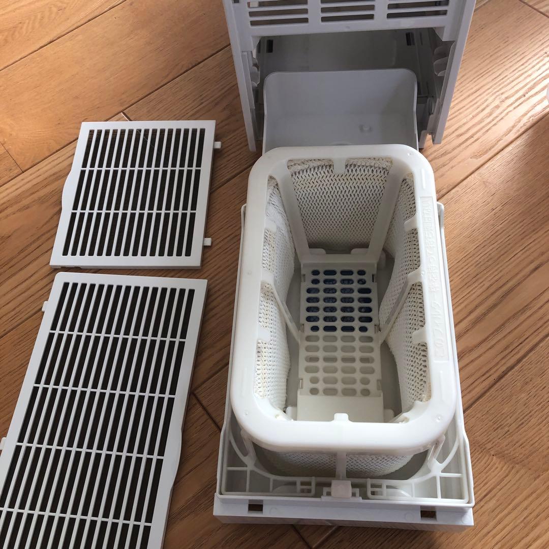 パナソニック、ナノイー搭載のヒーターレス気化式加湿器2種 - 価格.com