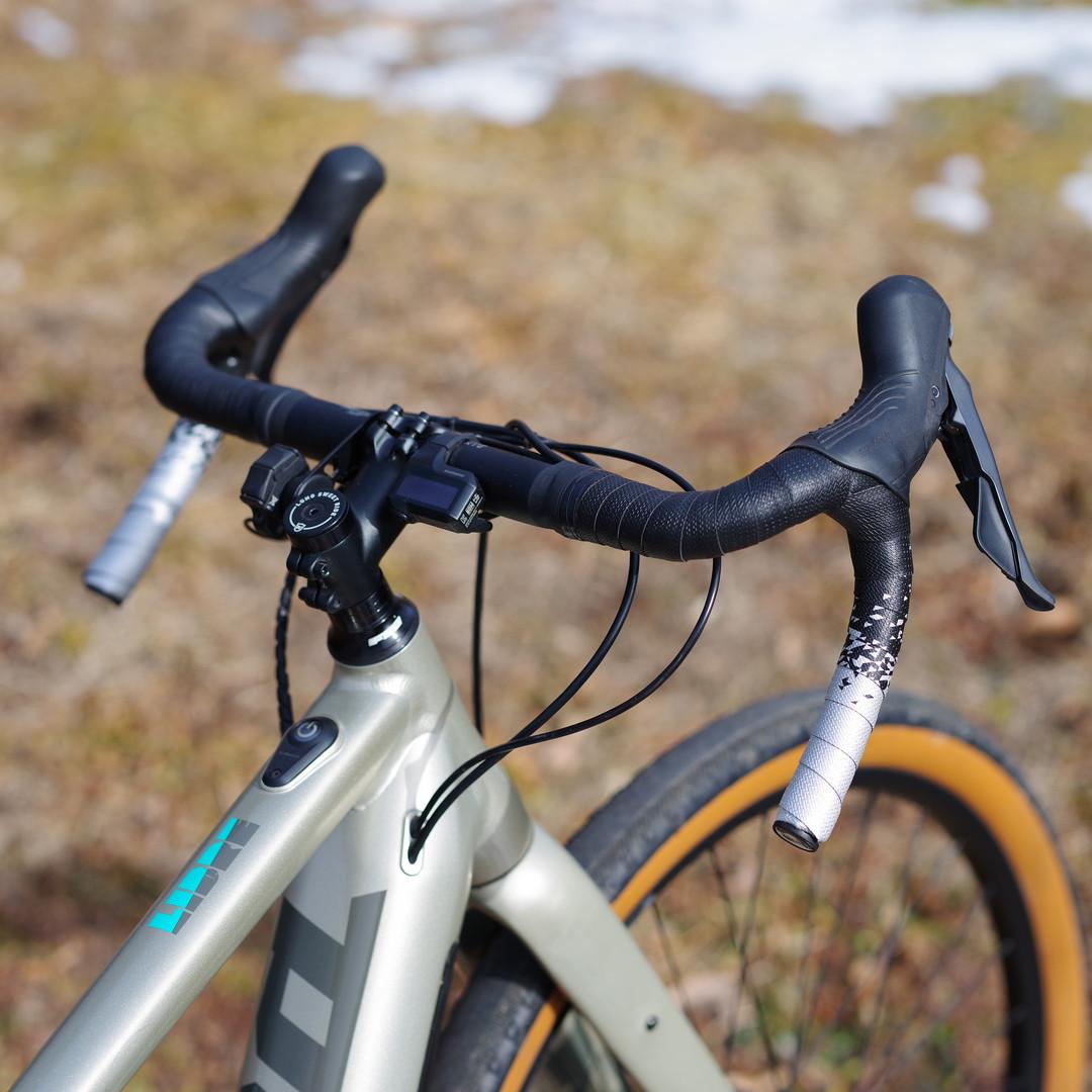 KONA LIBRE EL 52サイズ グラベルe-bike 走行僅か - メルカリ