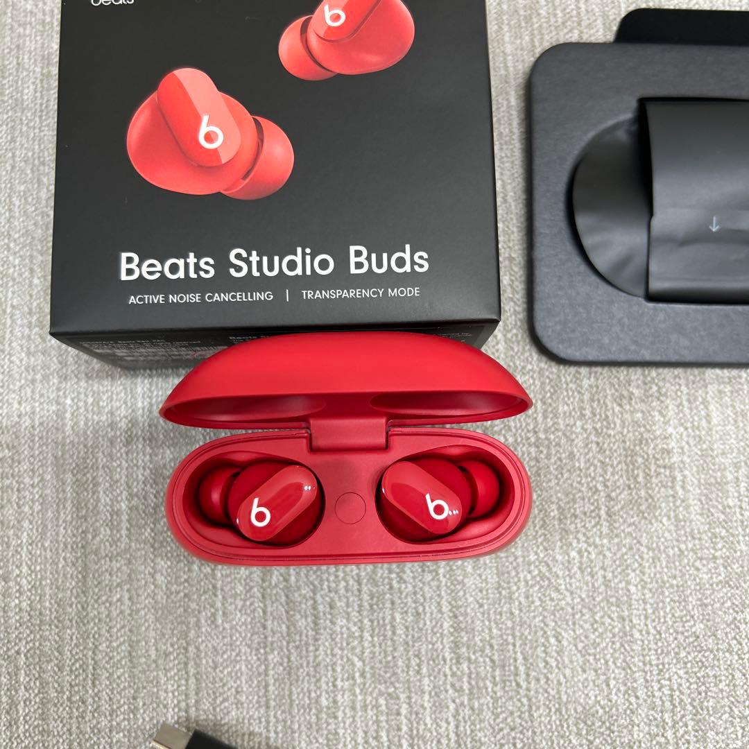 Beats Studio Buds レッド - メルカリ