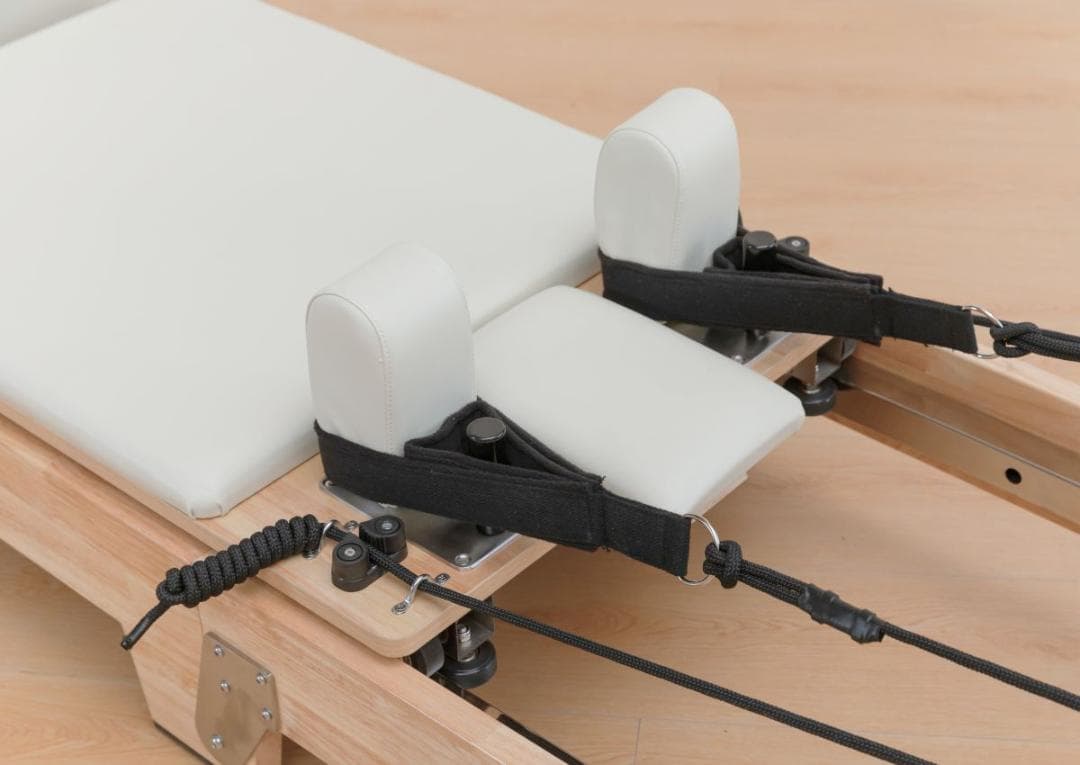 入荷完了、すぐに発送可能」ウッドフォルダブルピラティスリフォーマー