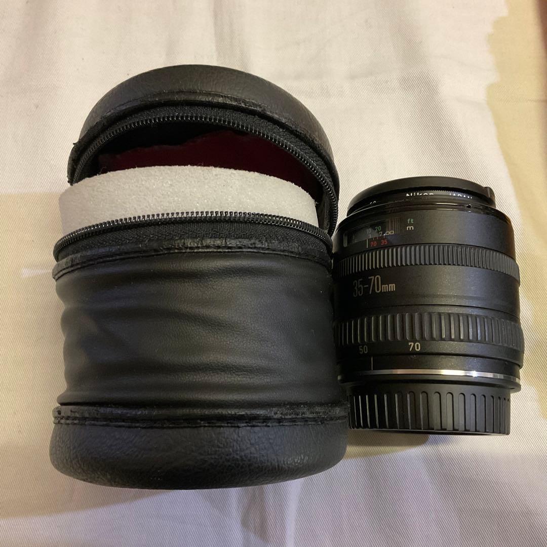 期間限定値下げ キャノン EOSレンズ各種4本+ストロボ+EOS650 +おまけ