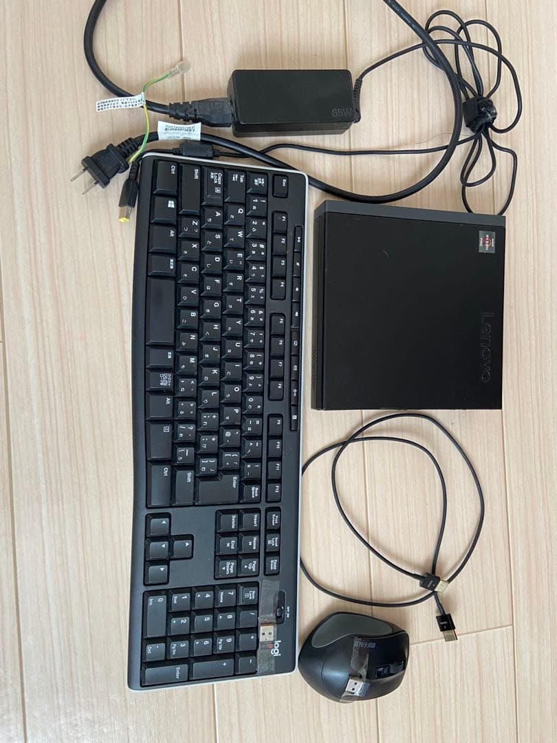 ミニPC ThinkCentre M75q -1 AMD Ryzen 5 PRO