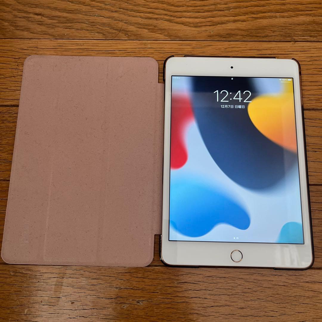 iPad mini 7.9インチ 第4世代[128GB] セルラーau ゴールド Apple iPad mini 4 Wi-Fi+Cellular 128GB au [スペースグレイ