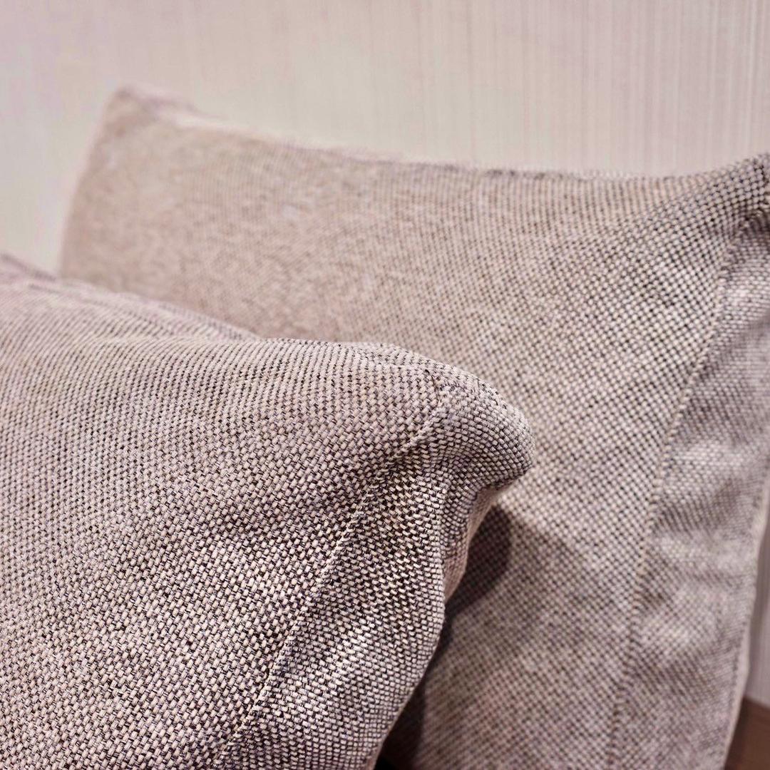 ボーコンセプト クッション 2個セット ファブリック グレー ソファ