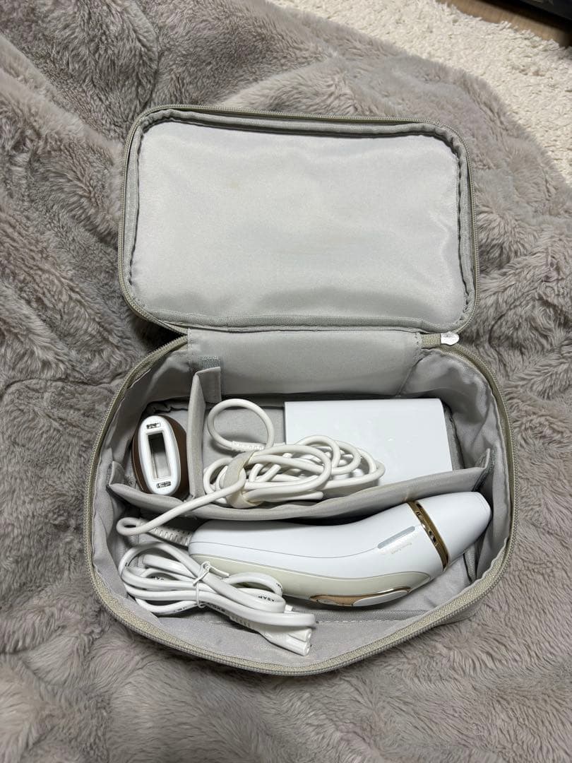 BRAUN 脱毛器 ケース付き ※動作確認済 - メルカリ