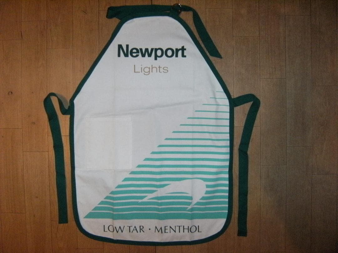 非売品★レースクイーン キャンペーンガール Newport タバコ エプロン 非売品☆レースクイーン キャンペーンガール Newport タバコ エプロン