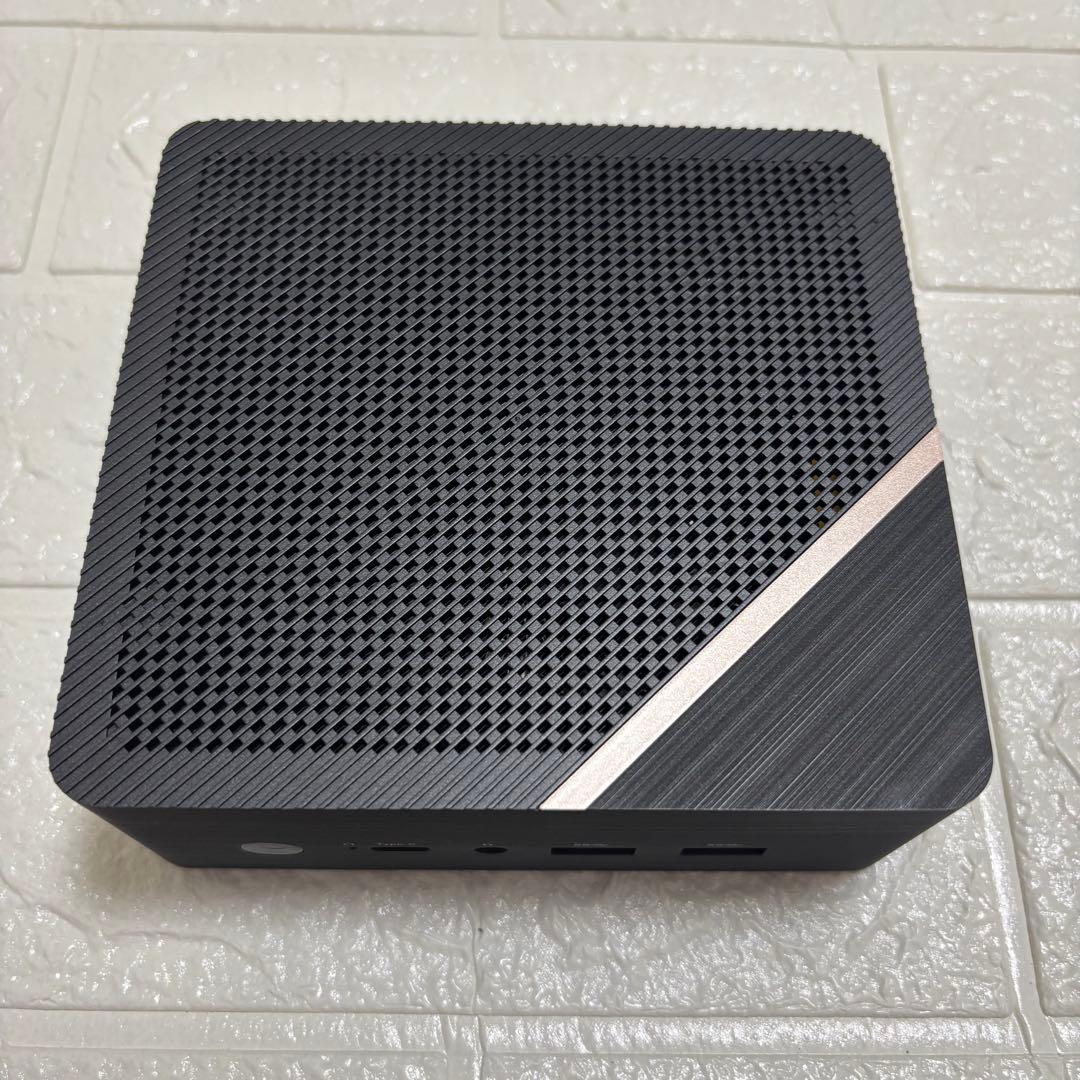 ミニPC AMD Ryzen 7 8845HS 8コア16スレッド 5.1GHz