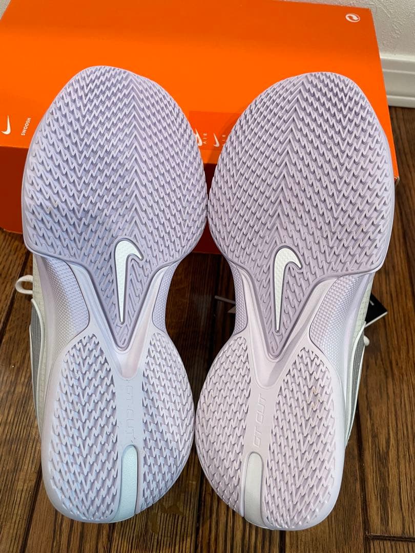 新品未使用　NIKE ナイキ エアズーム GTCUT クロス EP 24.5cm