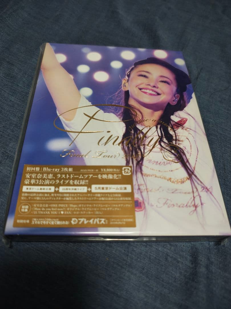 初回盤 安室奈美恵 finally 東京ドーム 沖縄 トランプ - メルカリ