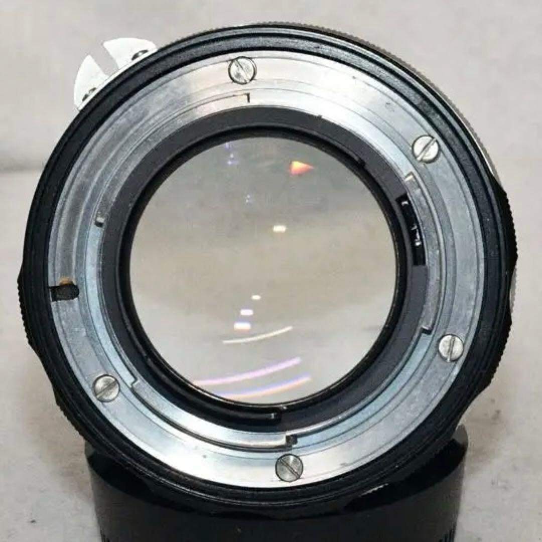 《動作品》 Nikon FE +標準レンズ付きフィルムカメラ