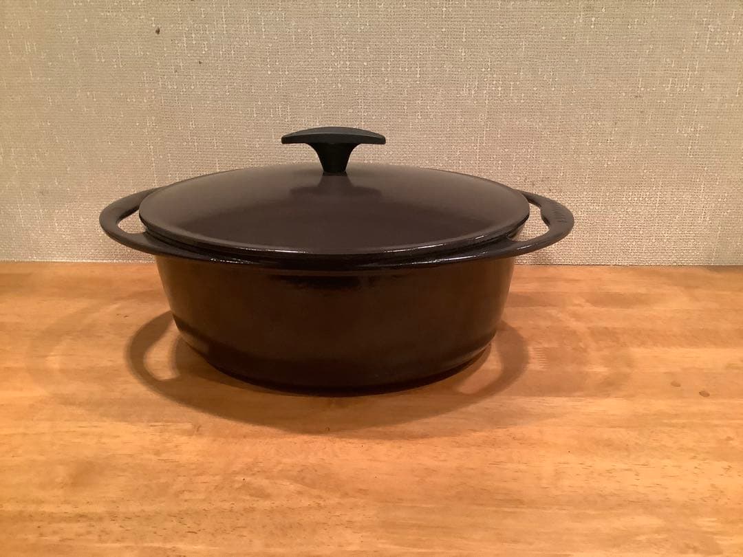 ルクルーゼ センセーションシリーズ 鋳鉄鍋 オーバルココット　27cm ショコラ Le Creuset（ル・クルーゼ） シグニチャー ココット・オーバル 17cm