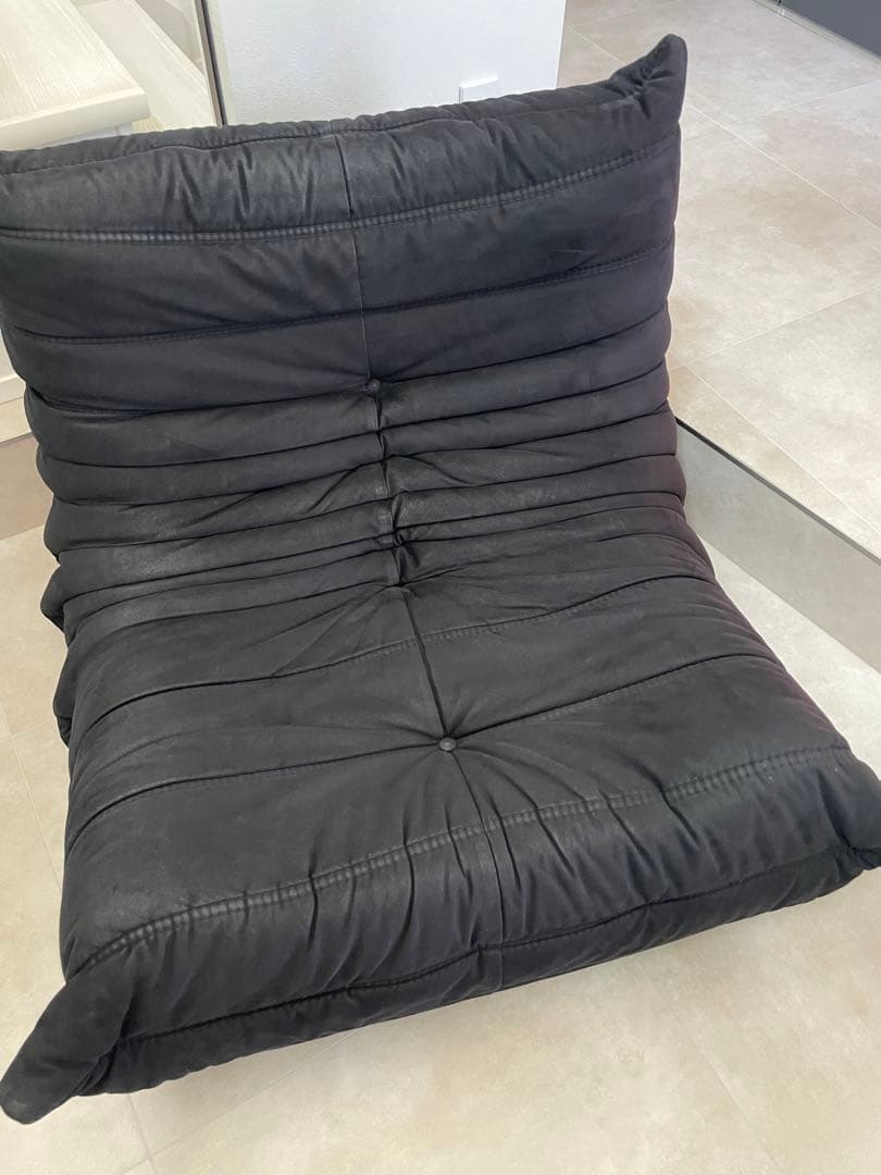 ligne roset/リーンロゼ トーゴ 1P&パフ RI685 - メルカリ