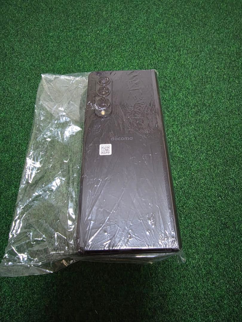 Galaxy Z Fold3 5G docomo 本体【端末保証交換品-未使用】 - メルカリ