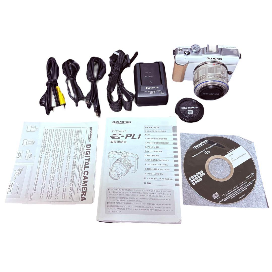 美品　付属品充実 OLYMPUS PEN E-PL1　ミラーレスカメラ　白 OLYMPUS PEN オリンパス ミラーレス ペン E-PL1 レンズキット ホワイト