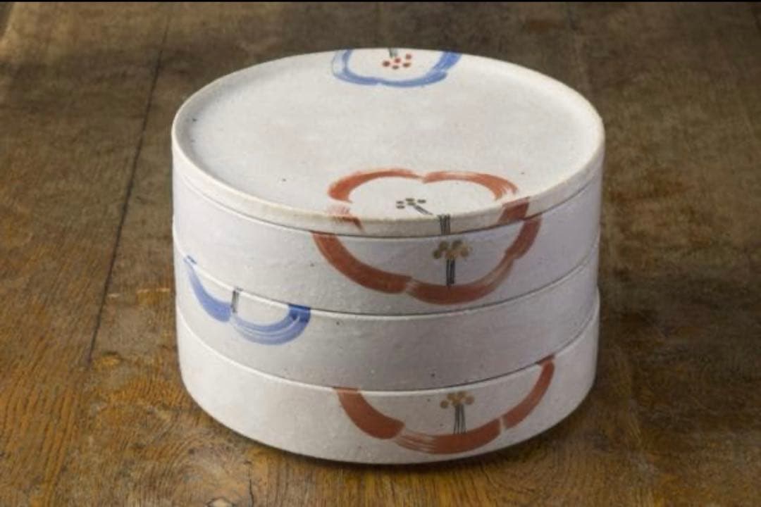 美濃焼き　三段重　お正月　慶事　お祝い　土物　おせち　重箱　お重　作家物 重箱 3段 5寸 15cm 溜色 お重 日本製 山中塗 溜さくら 二人用 三人用