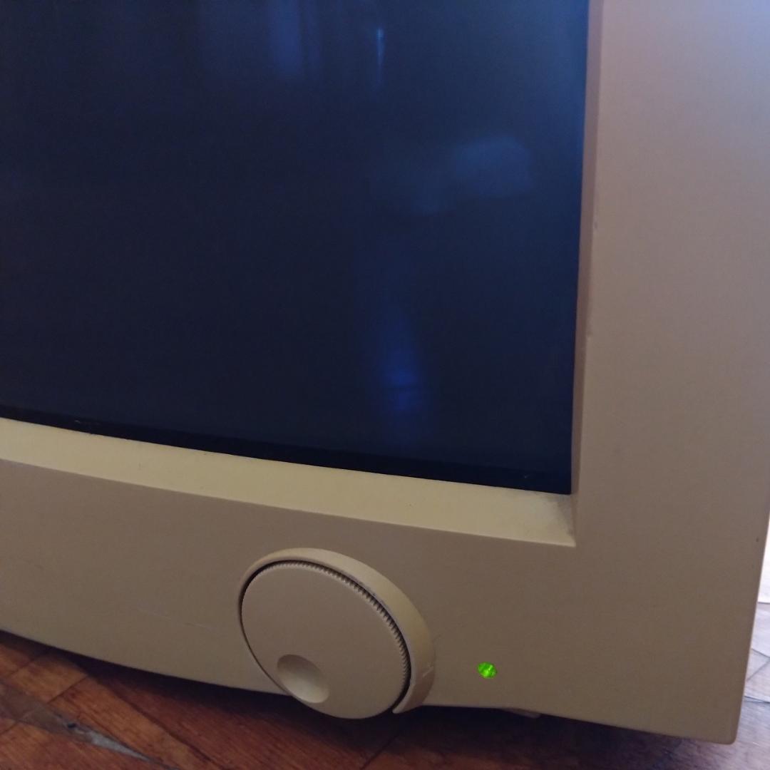 EPSON 17インチ CRTモニター WB770 - メルカリ