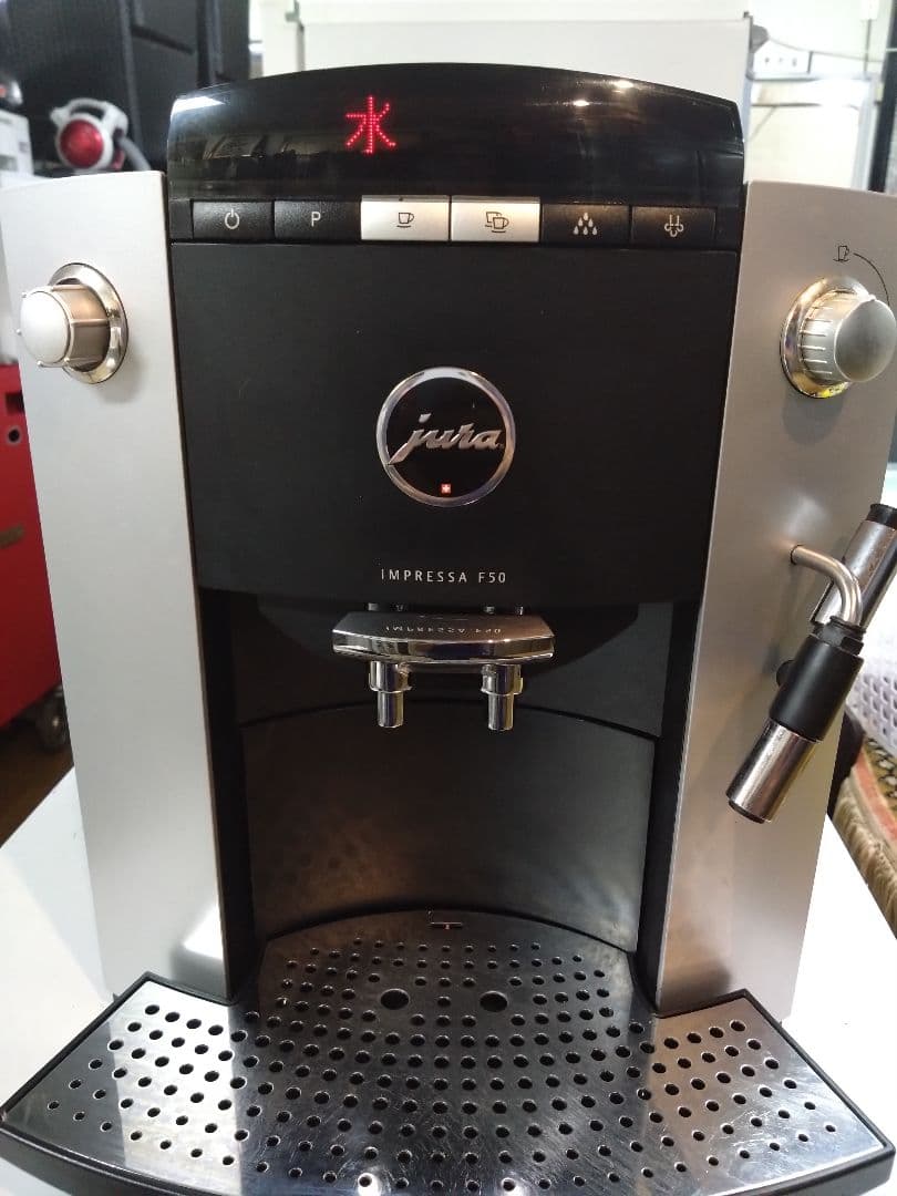 《値下げOK》jura インプレッサF50 エスプレッソ式コーヒーマシン