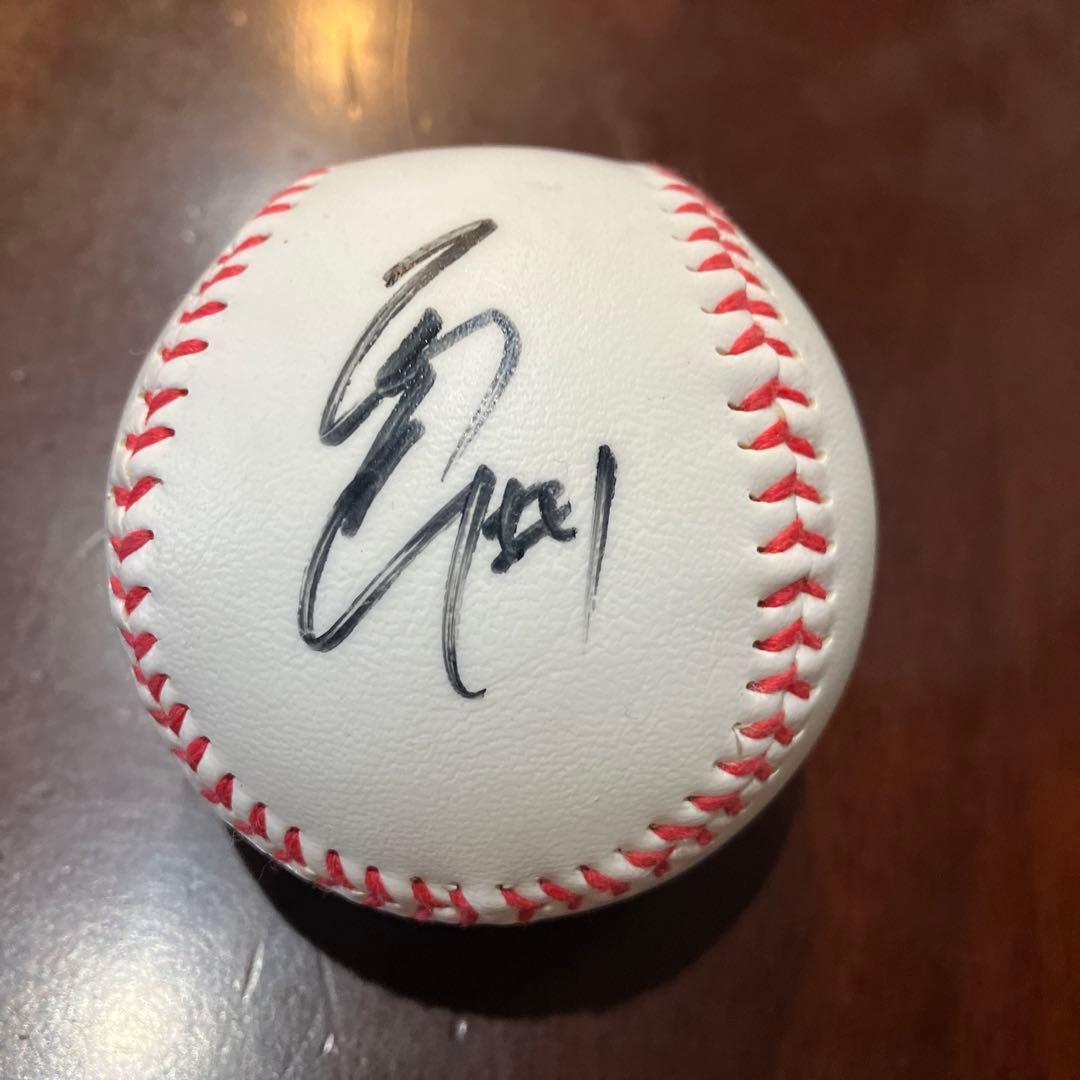 埼玉西武ライオンズ 栗山巧選手 直筆サインボール - メルカリ