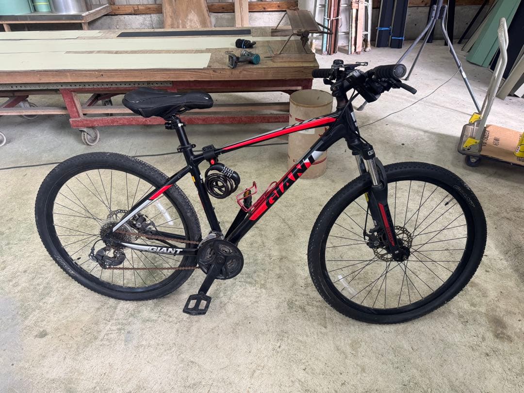 GIANT マウンテンバイク 27.5インチ 21段変速 ディスクブレーキ