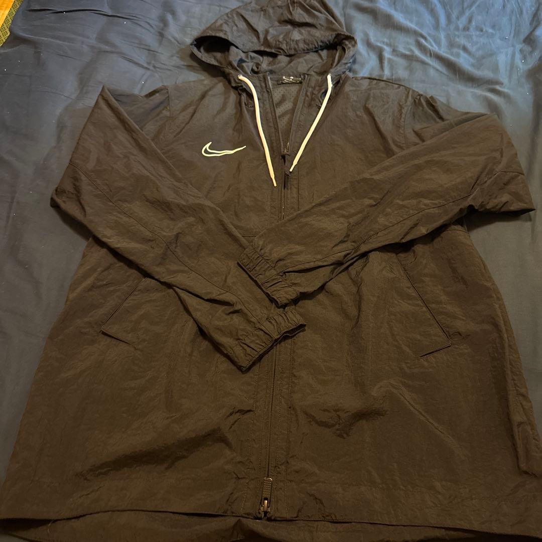 U@即購入ok フォロー割様NIKEナイロンジャケット size M スポーツ