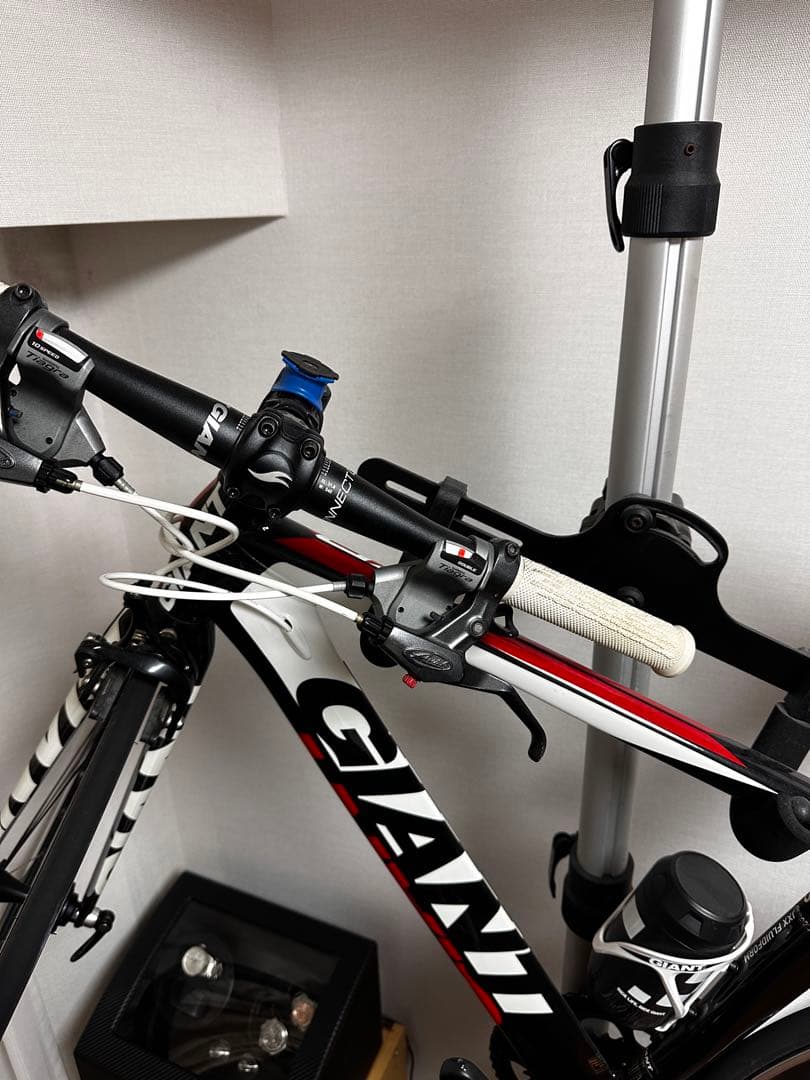 希少・美品】GIANT ロードバイクFCR0（手渡しであれば¥85,000） - メルカリ