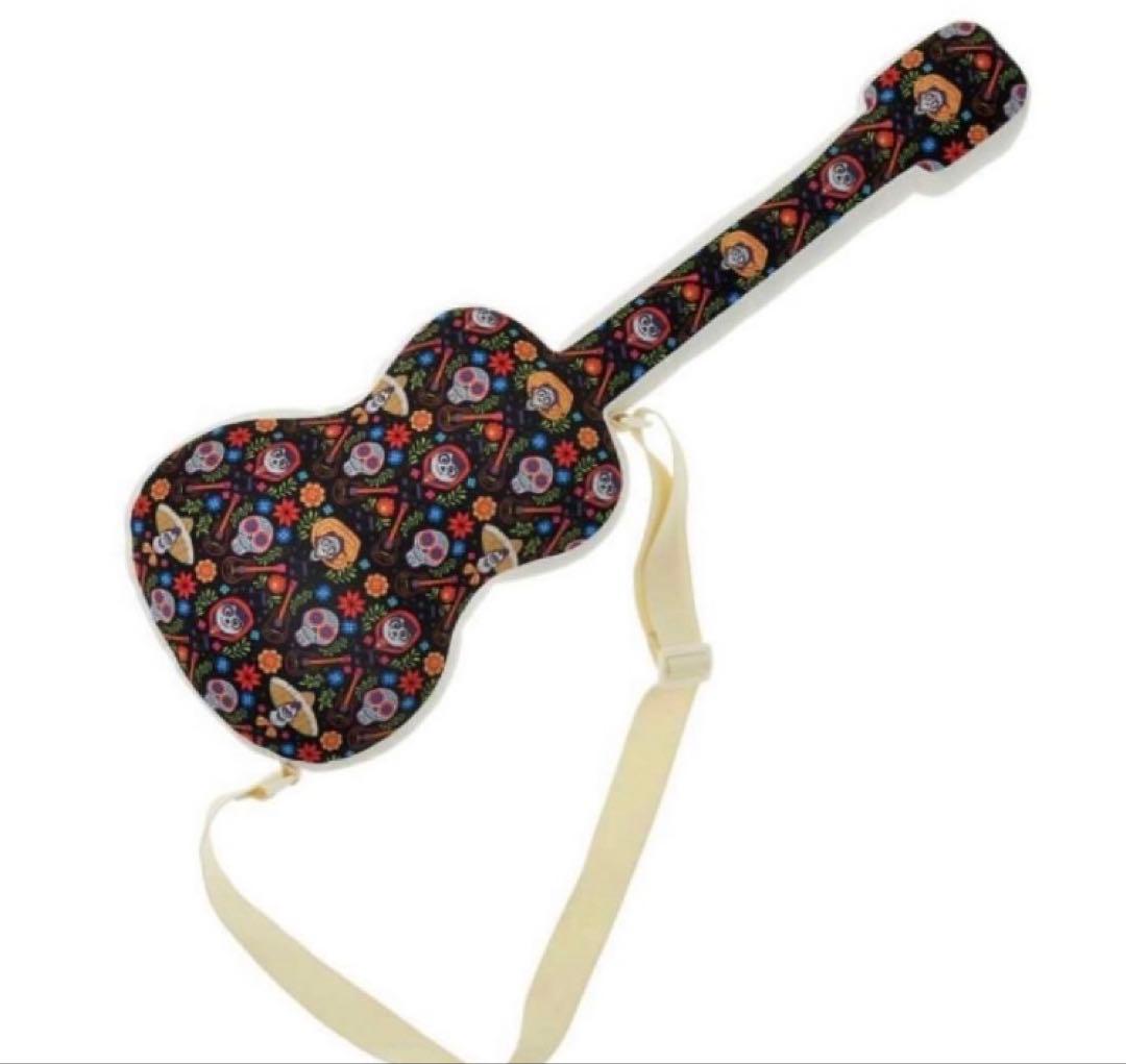 リメンバーミー ギター型クッション - メルカリ