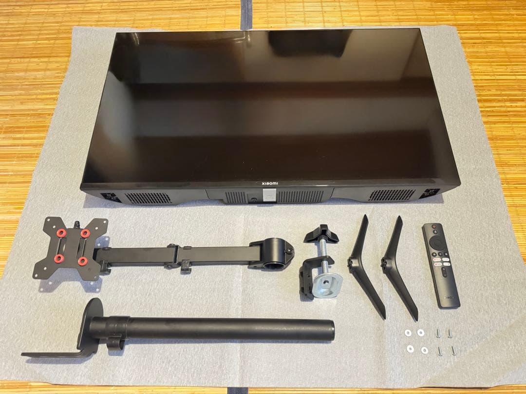 【美品・おまけ付・送料込】Xiaomi 32型スマート テレビL32M8 bn:6]【送料無料】Xiaomi 32型 チューナーレススマートテレビ TV A Pro