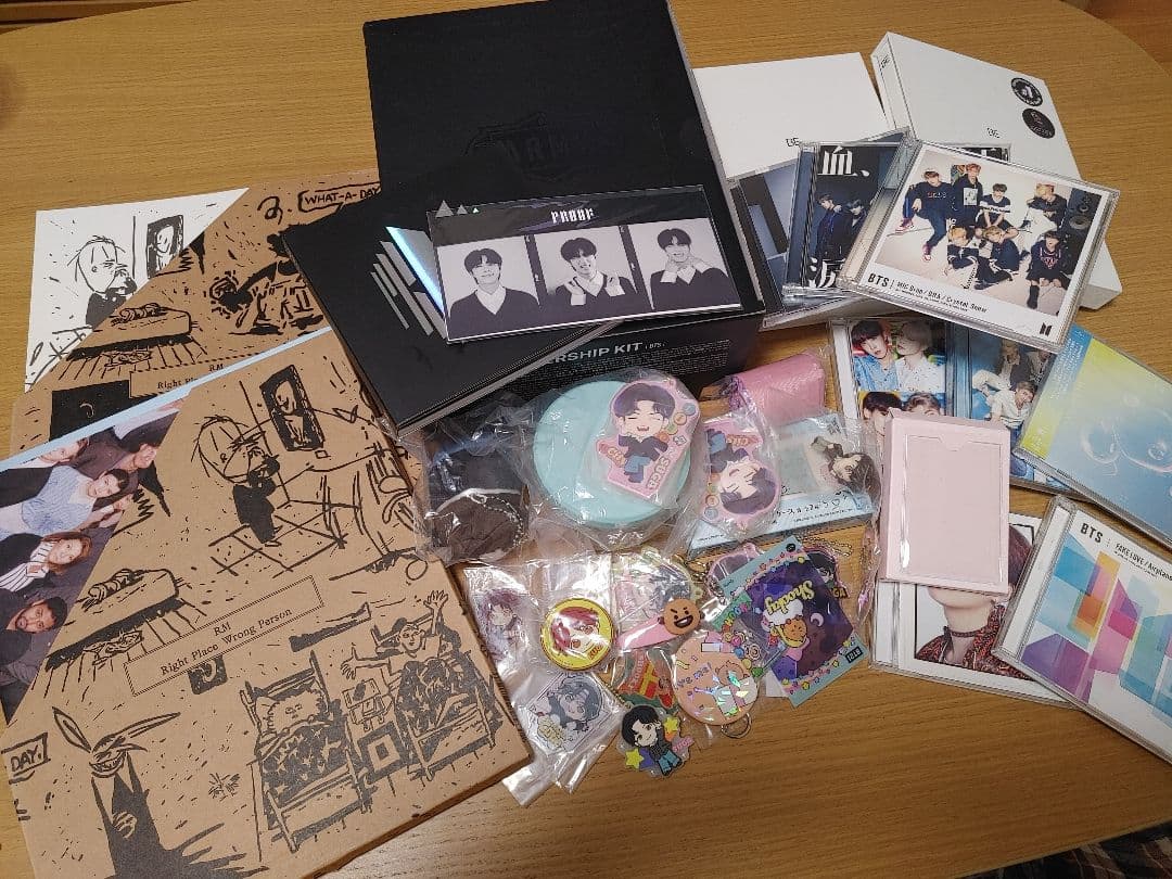 BTS 写真集 グッズ まとめ売り - メルカリ