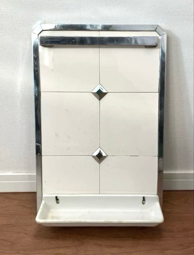 【vintage】イギリスヴィンテージ 陶器のレードルラック ヴィンテージタイル イギリス アンティーク タイル 陶器 インテリア雑貨 ディスプレイ 英国