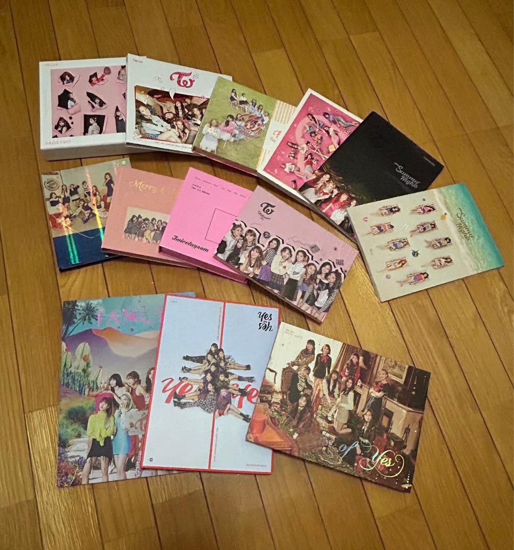 twice グッズ まとめ売り うちわ トレカ アルバム 缶バッジ など