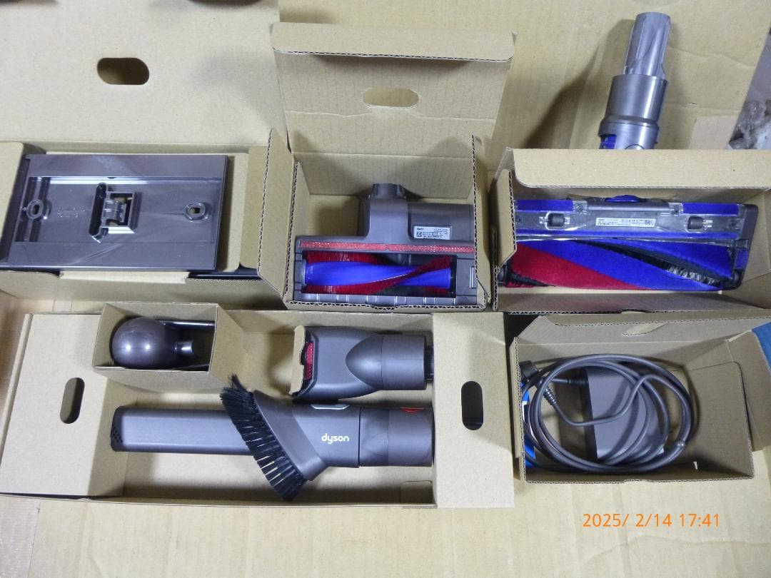 cha*　ダイソン micro 1.5kg SV21　フルセット　付属有り