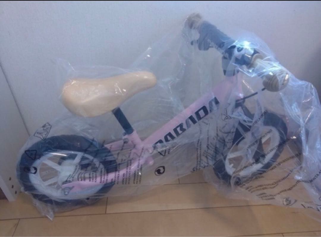 バランスバイク ピンク KYUZO バランスバイク ピンク ペダルなし自転車 子ども用 キックバイク