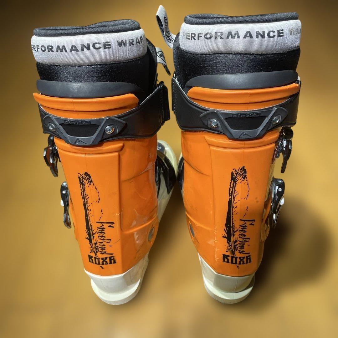 名機ROXAロクサFREEBIRD8 27.0-27.5cm 初中級向け - メルカリ