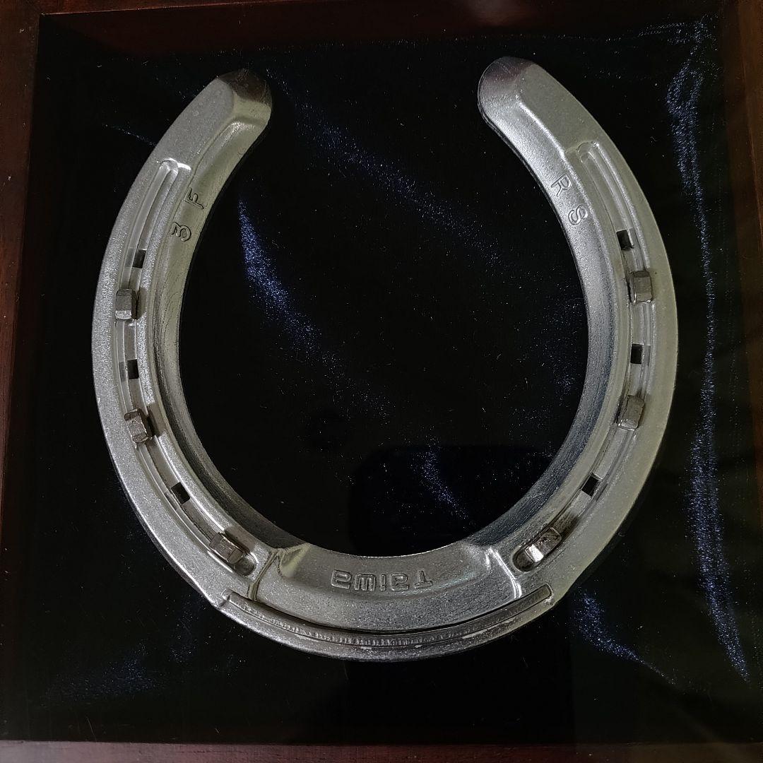 DEEP IMPACT 三冠馬記念蹄鉄 TAIWA製 - メルカリ