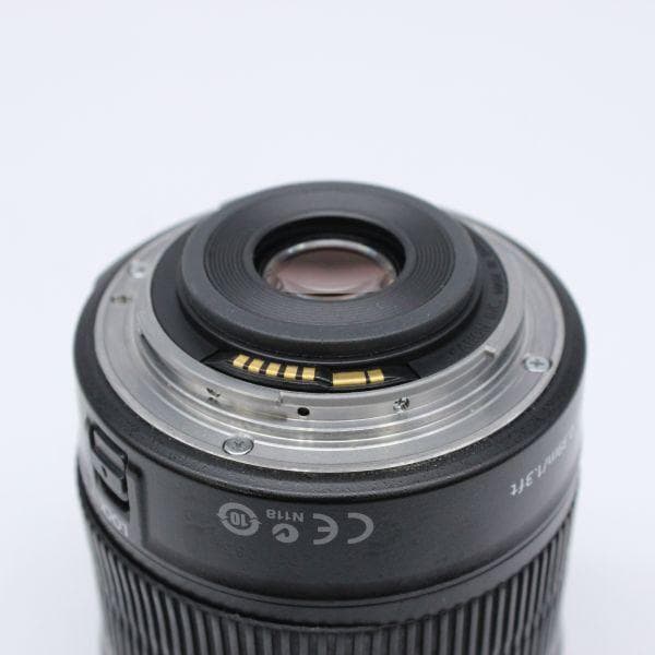 ■極上品■ CANON EF-S18-135mm F3.5-5.6 IS STM