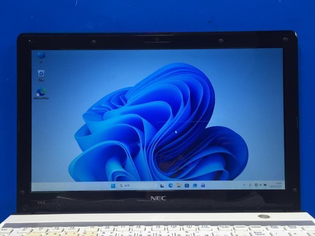 NEC PC-VK17HHTCE 13.3型液晶 コンパクト テンキ付きノート - メルカリ