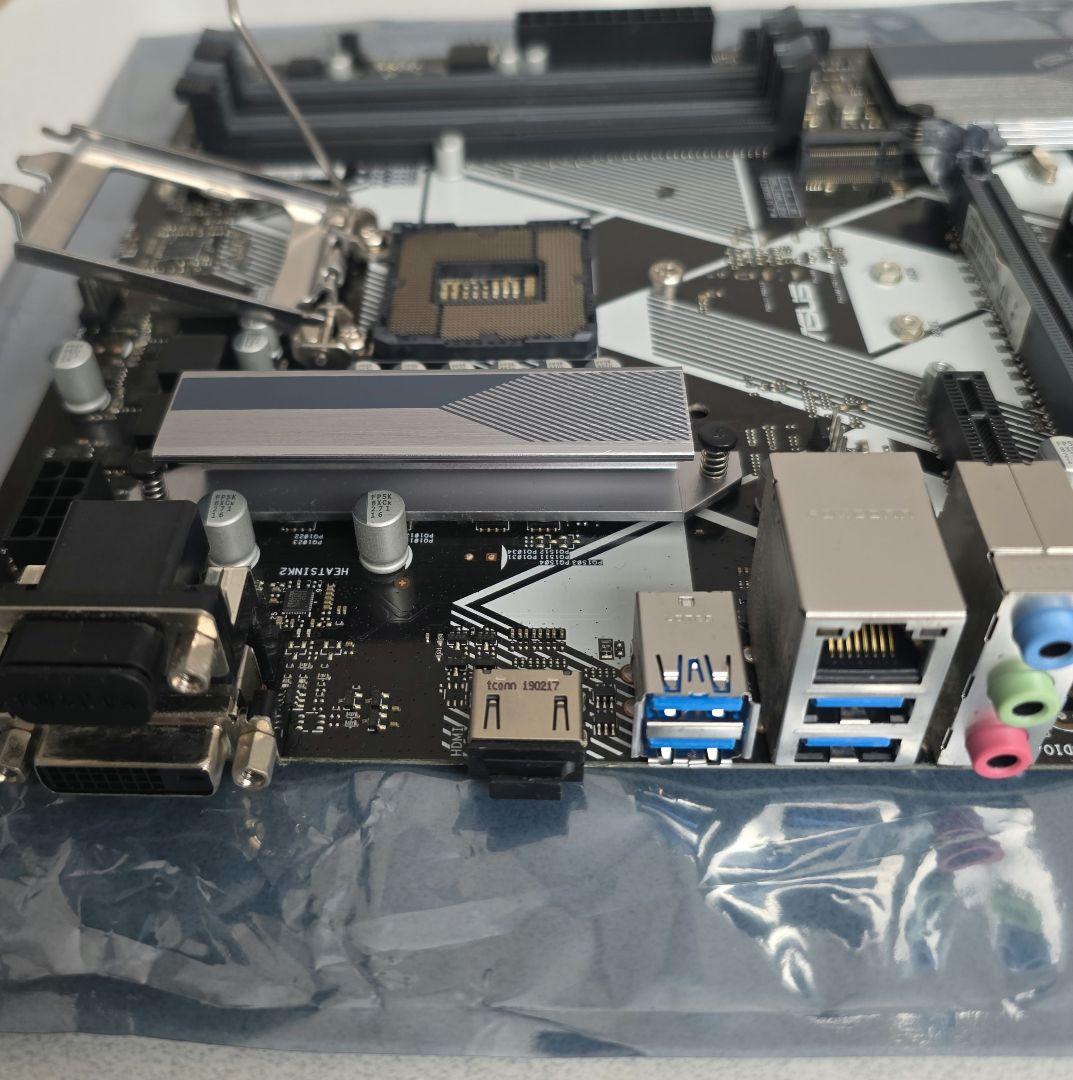 ASUS PRIME B365-PLUS マザーボード 【LGA1151】ATX - メルカリ