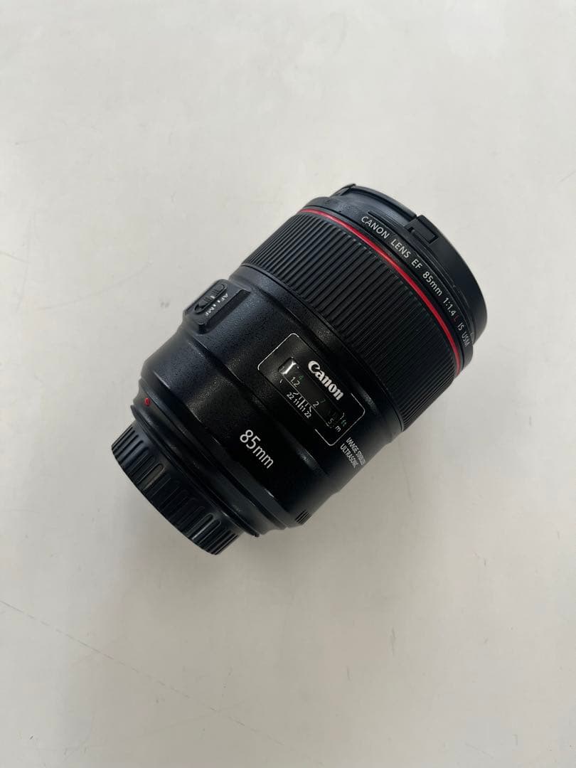 【中古】Canon EF 85mm f/1.4L IS USM Amazon.com : Canon EF 85mm f/1.4L IS USM - DSLR Lens with IS