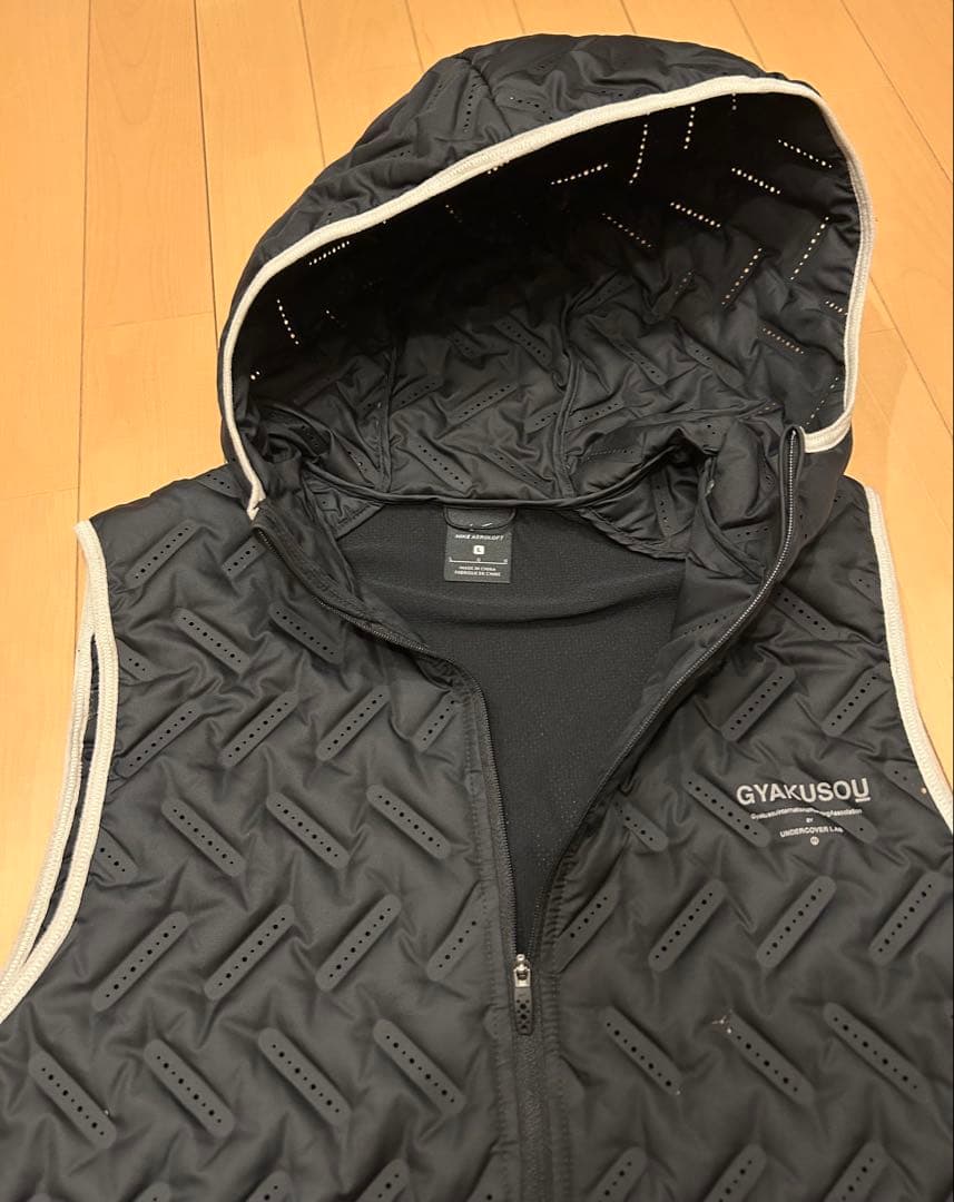 GYAKUSOU フードベスト ブラック undercover NIKE 希少L - メルカリ