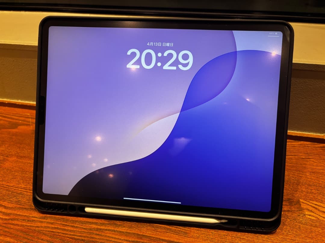 iPadPro 第３世代 Wifi+Cellular 512GB + キーボード Magic Keyboard for iPad Pro 13‑inch (M5) - Japanese - Black - Apple