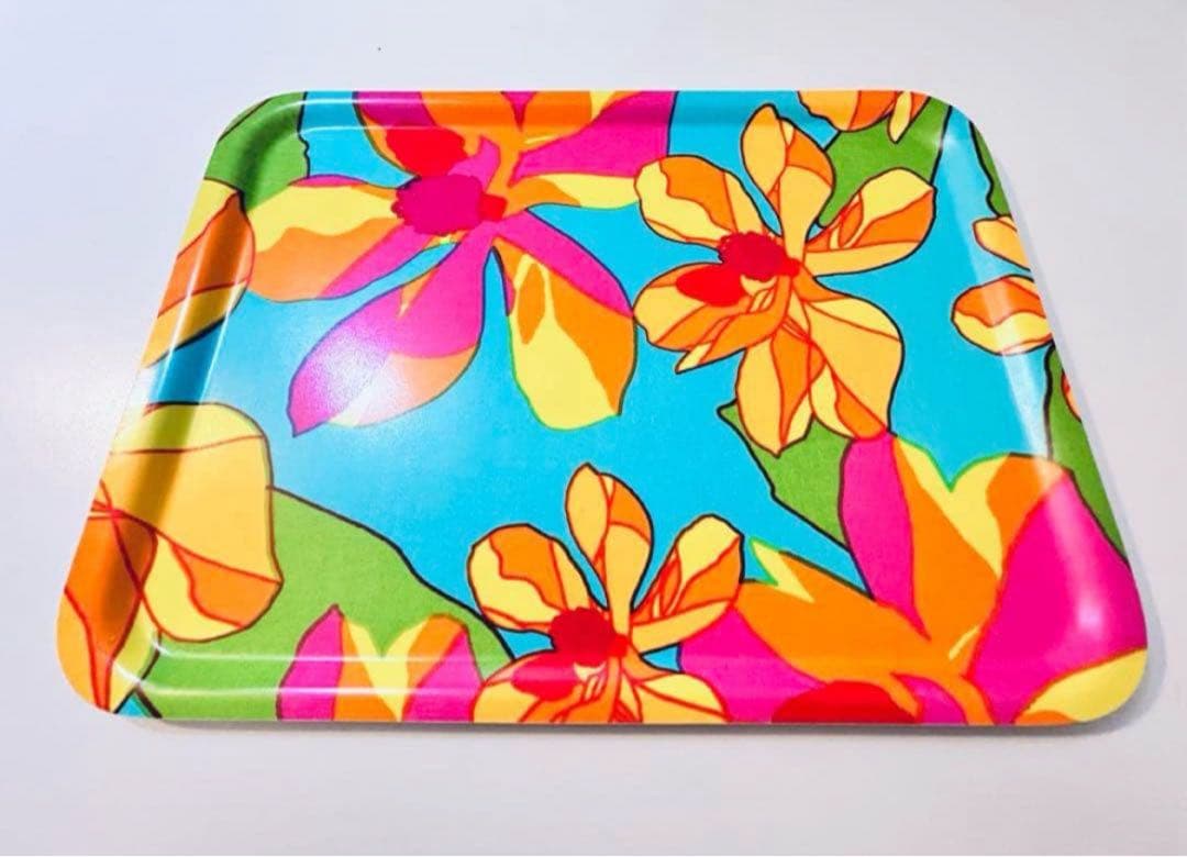 838【日本未入荷】特大サイズ43cm x 33cm／marimekkoトレイ① - メルカリ