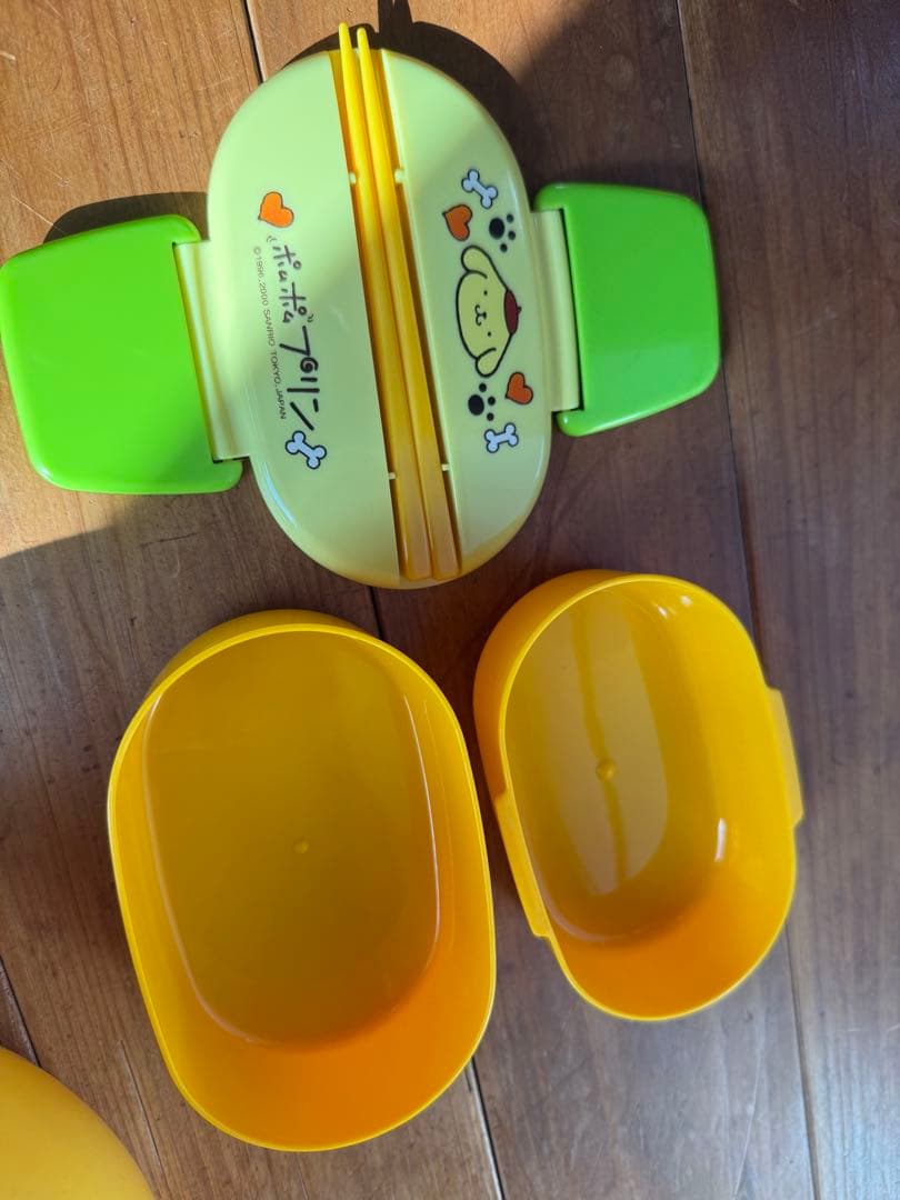 ポムポムプリン ハローキティ 小僧寿しコラボ 弁当箱 サンリオ 廃盤品