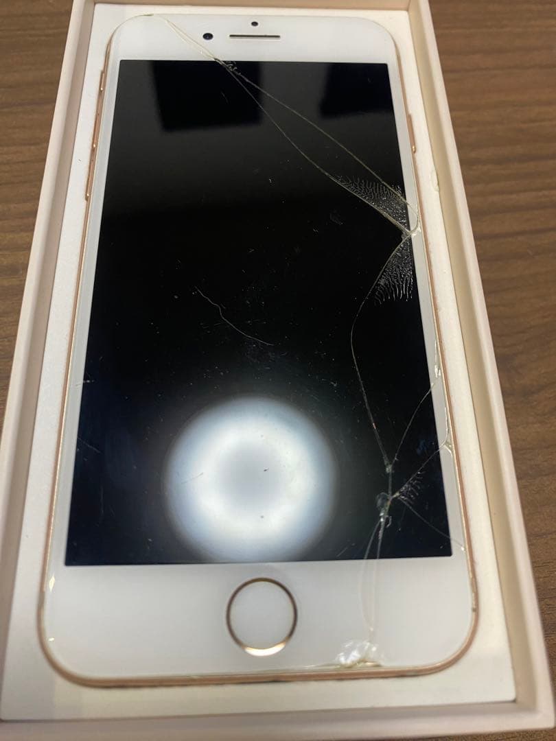 iPhone 8 ゴールド 256GB
