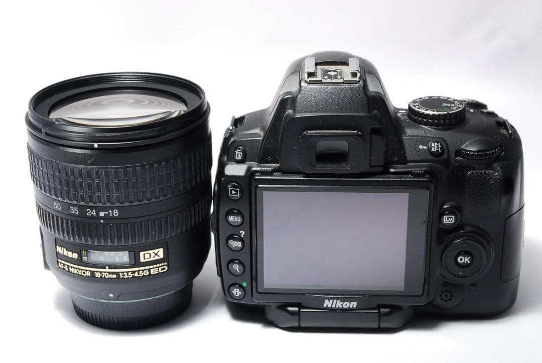 ♥すぐ使える♥Nikon D5000♥ 手ブレ補正＆AF対応 標準レンズセット