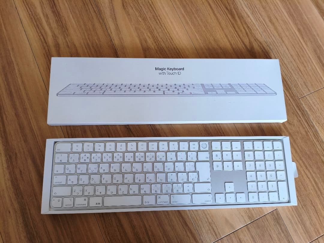 Magic Keyboard with Touch ID ホワイト Appleシリコン搭載Macモデル用Touch ID搭載Magic Keyboard - 中国語