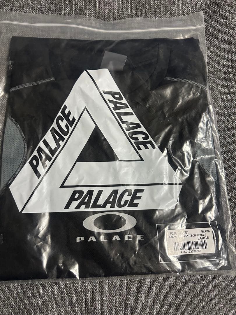 パレス x オークリー テック ジャージ \"ブラック\"