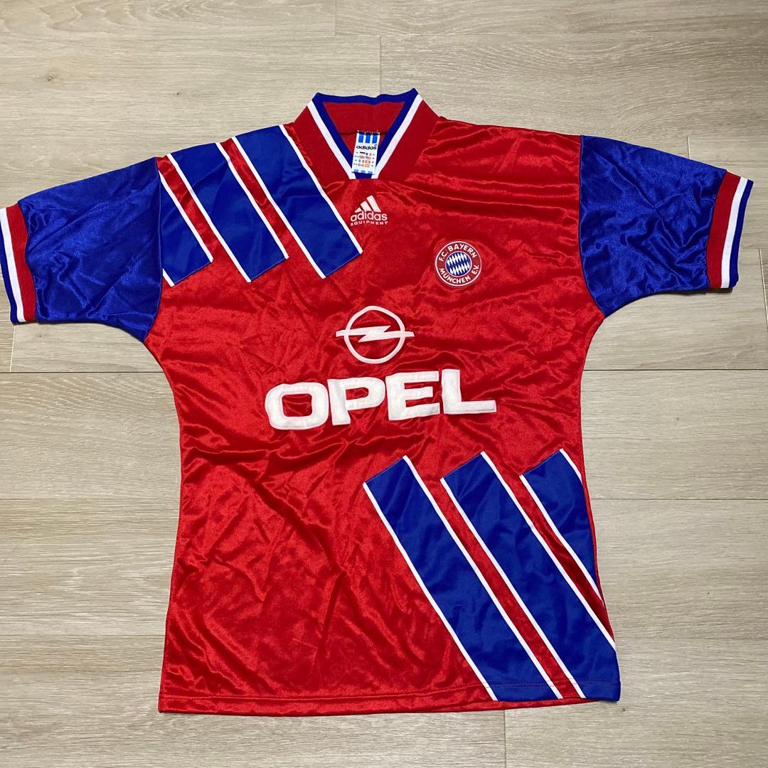 FC Bayern München 赤 シャツ FC Bayern Munchen アディダス シャツ 赤 - メルカリ
