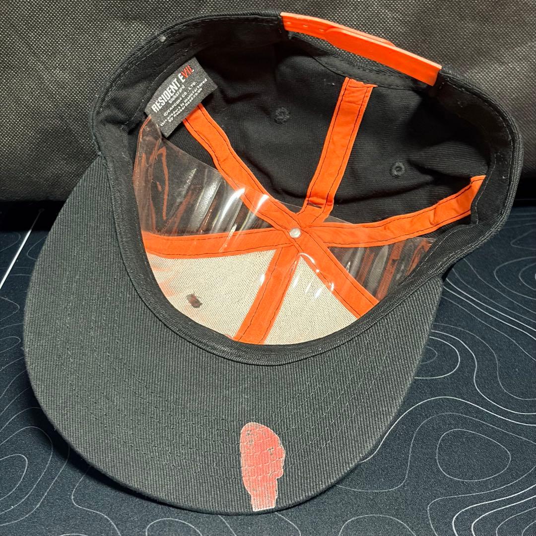 バイオハザード 7 SnapBack Cap Numskull - メルカリ